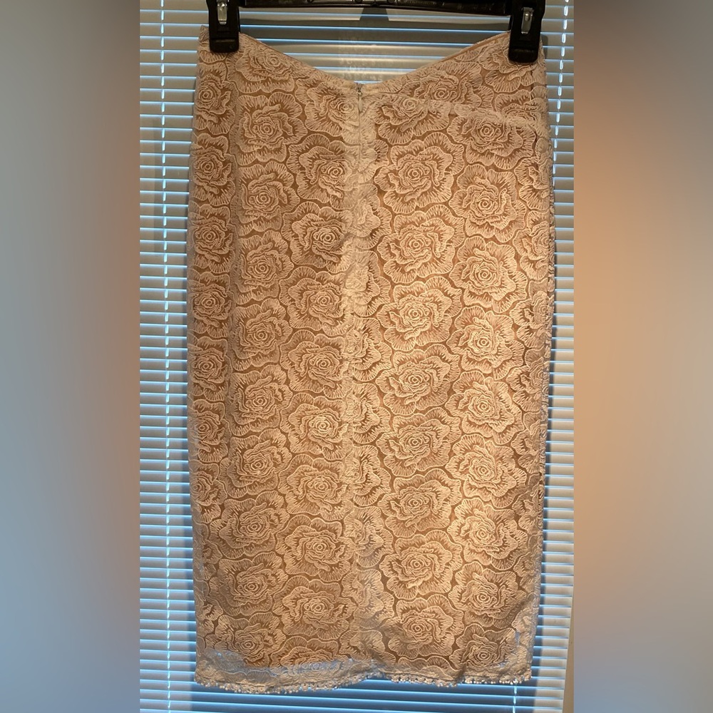BEAUTIFUL WINONA SKIRT